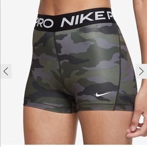 Nike Pro spandex lifting volleyball workout shorts s small camo Thunder Grey
